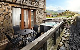 Apartman - Chalet Demaenovka